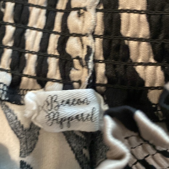 Beacon Zebra Print Flutter Sleeve Top - Picture 5 of 11